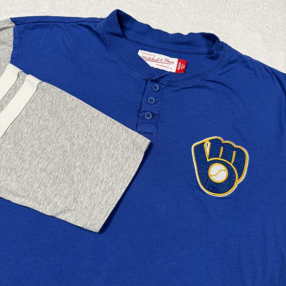 Milwaukee Brewers‎ Shirt Mens Medium Blue MLB Baseball Mitchell & Ness Henley